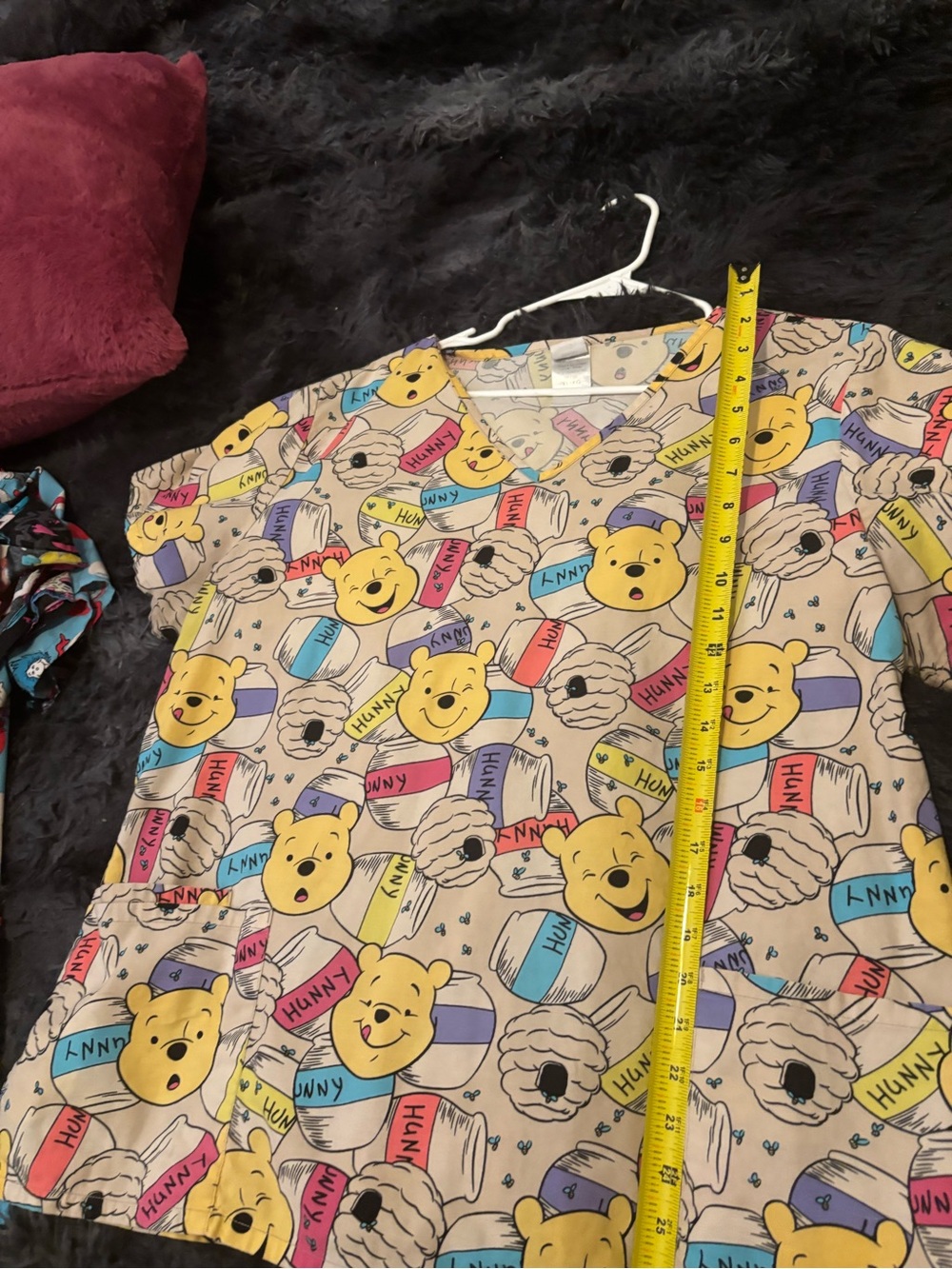 XL Winnie the Pooh scrub top with pockets
